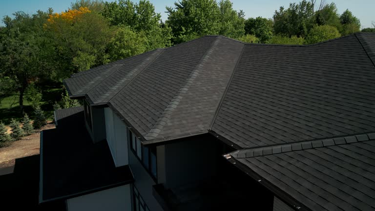 Best Roof Ventilation Installation  in Moreland Hills, OH